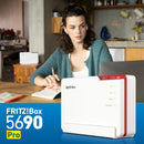 Box 5690 Pro International routeur sans fil 2.5 Gigabit Ethernet Tri-bande (2,4 GHz / 5 GHz / 6 GHz) Blanc