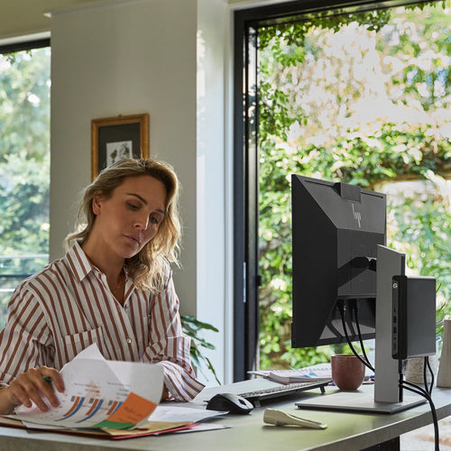 HP Elite 800 DM G9 i7-14700 16GB/ 512GB