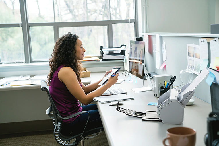 Ricoh fi-8170 Numériseur chargeur automatique de documents (adf) + chargeur manuel 600 x 600 DPI A4 Noir, Gris